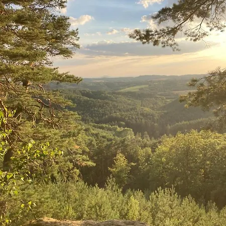 Kamenny Dum Bezdedice-machuv Kraj Ferienhaus