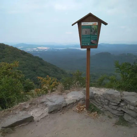 Feriehus Kamenny Dum Bezdedice-machuv Kraj *