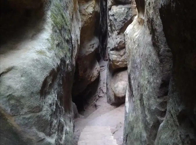 Kamenny Dum Bezdedice-machuv Kraj Bezdedice