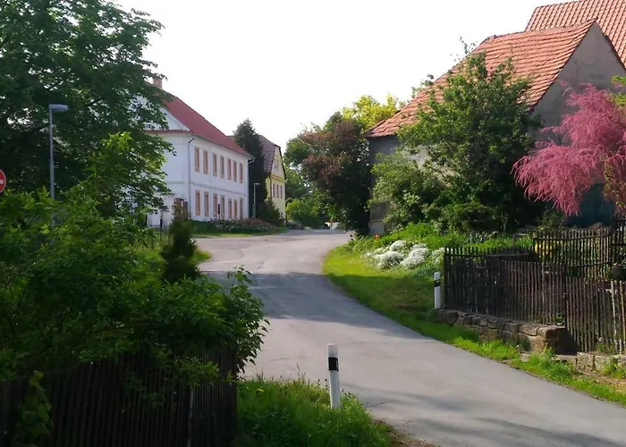 Kamenny Dum Bezdedice-machuv Kraj *