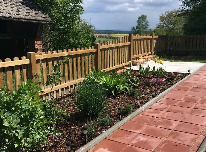 Kamenny Dum Bezdedice-machuv Kraj Bezdedice