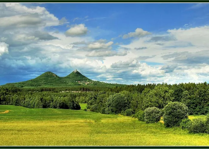 Vakantiehuis Kamenny Dum Bezdedice-machuv Kraj *